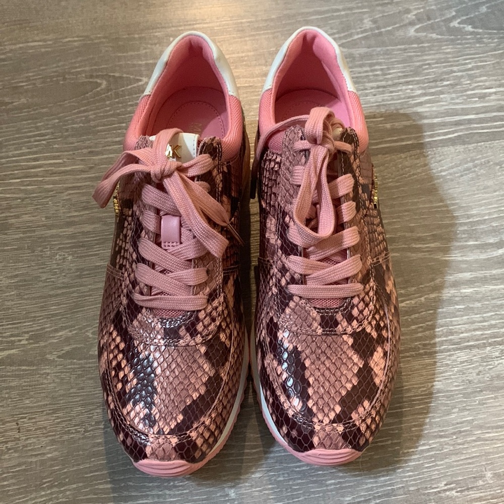 Size 7 Pink snakeskin Michael Kors Sneakers